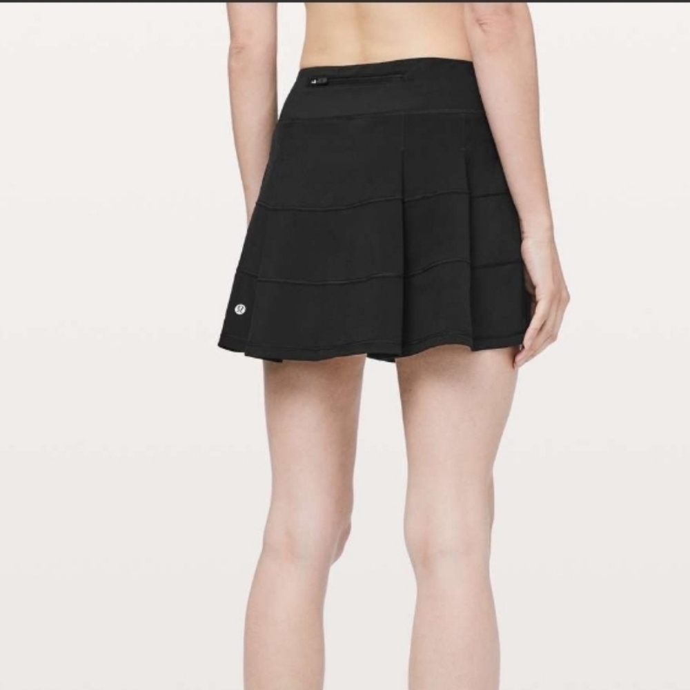 Lululemon Pace Rival Skirt (Tall) *4-way Stretch 15" - Black - Size 6